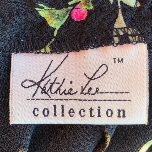 VTG 90s KATHIE LEE Collection Black~Red & Pink Floral A-Line Maxi Skirt~ 6 - Picture 8 of 11